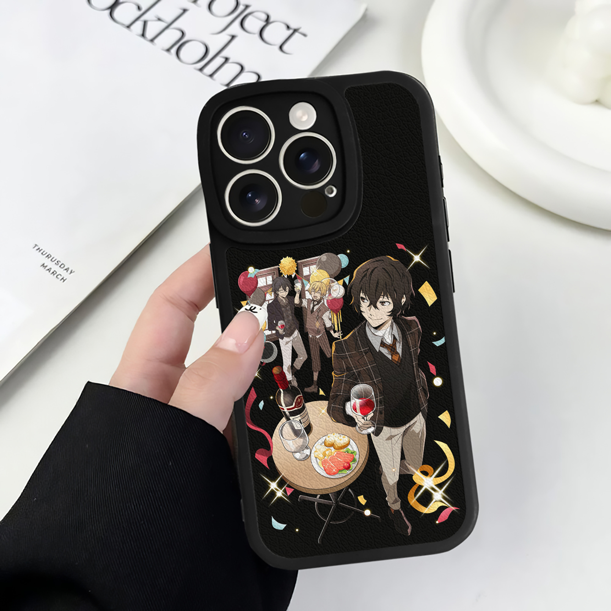 （画像用） 文豪ストレイドッグス Bungo Stray Dogs 【iPhone 16シリーズ対応】シリコンスマホケース（レザー調） 材質：シリコン